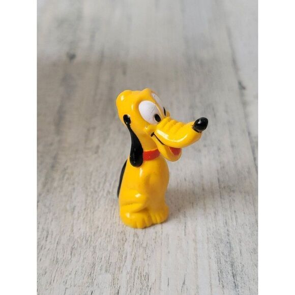 Miniature Pluto Mickey Mouse dog accessory play toy figure - Picture 2 of 5